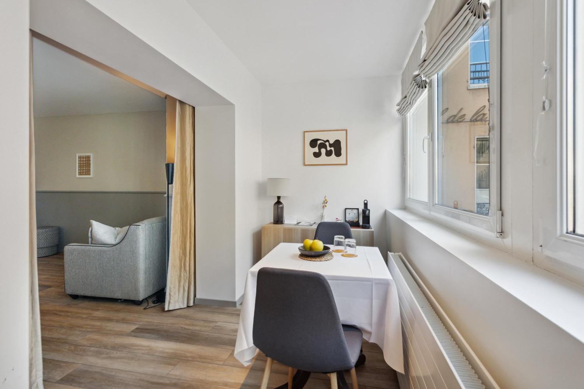 Hotel De La Couronne Morges Bagian luar foto