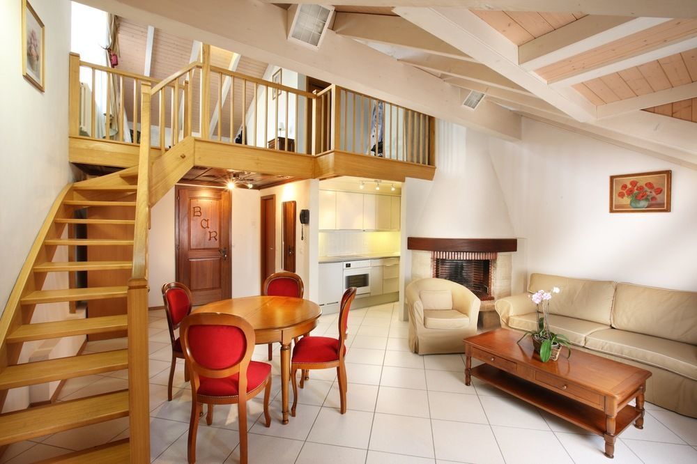 Hotel De La Couronne Morges Bagian luar foto